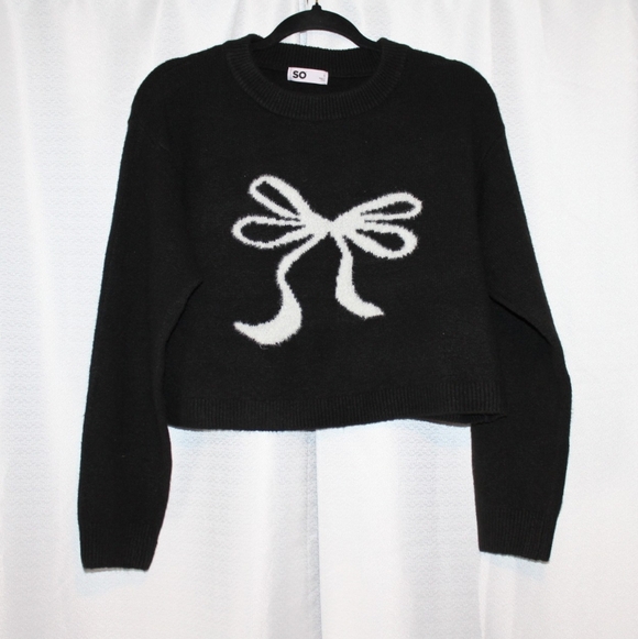 SO Sweaters - SO Black Bow Cropped Sweater – Juniors S